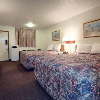 טיילר Country Side Inn מראה חיצוני תמונה